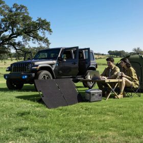   Hordozható erőmű 600W és 100W napelem – 493 Wh LiFePO4 napelemes generátor szett