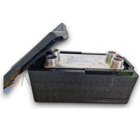   Lemezes hőcserélő szigeteléssel 40 lemezes hőcserélő 230kW 4x1 1/4” külső csatlakozással fedlap pár és emelőlap