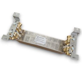   Lemezes hőcserélő 40 lemezes 440kW 4x1 1/4” külső csatlakozással tartószerkezettel