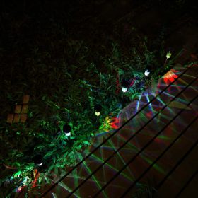   Földbe szúrható napelemes kerti lámpa 8 darabos színes szolár lámpa rozsdamentes acél