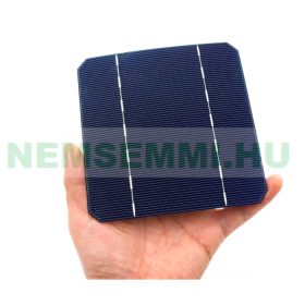   0,5V 2,8W 125x125 mm kisméretű polikristályos napelem cella DIY. Nagyméretű napelemtábla is építhető belőle.
