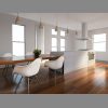 Modern design radiátor 370x1400 mm 689W fehér szín középső csatlakozású különleges hosszított és keskenyített formatervezésű stílusos megjelenés