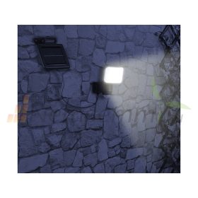 Napelemes reflektor lámpa rendkívül fényes 1W-os LED-del és PIR mozgásérzékelővel