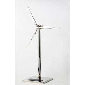  Szélkerék modell Fém öntvény napelemmel működő. Lapát átmérő 26 cm magassága 28 cm