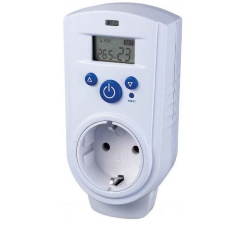 Digitális konnektoros termosztát fűtés és hűtés szabályozás